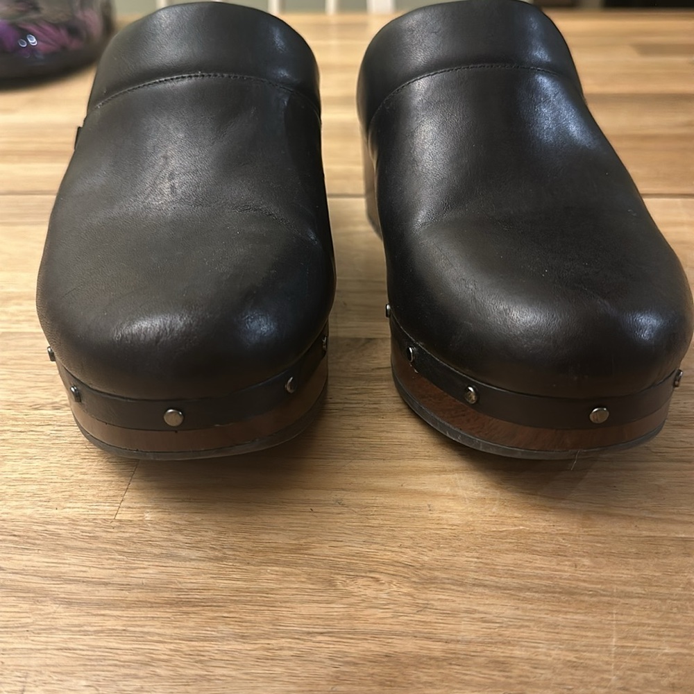 Vionic Kacie Orthotic Support Clog - image 3